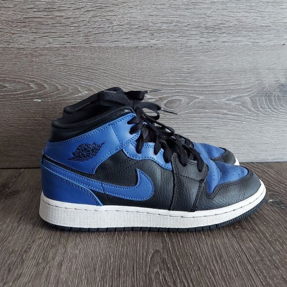 AIR JORDAN 1 MID GS 'BLACK HYPER ROYAL 4.5Y
